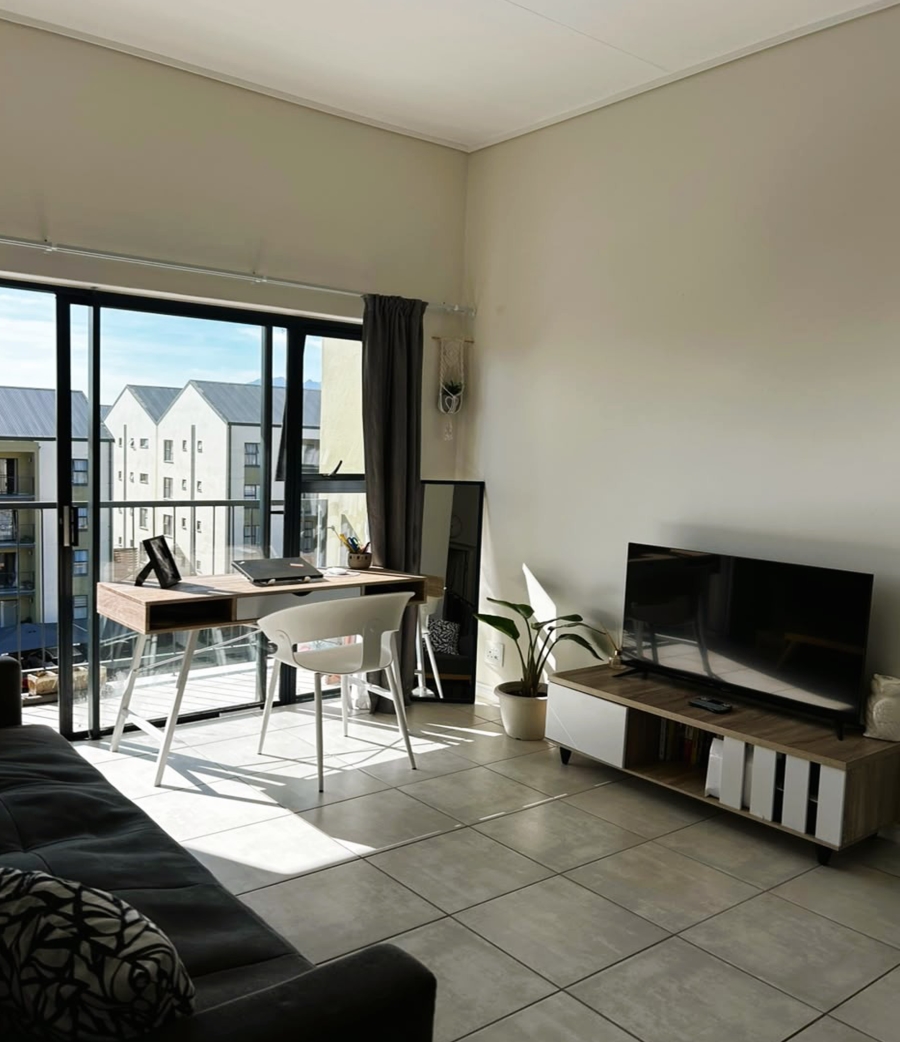To Let 1 Bedroom Property for Rent in Admirals Park Western Cape